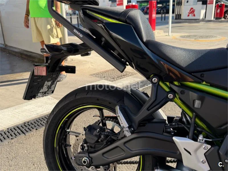 Kawasaki Z650 - Vista 6