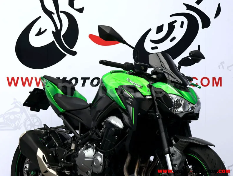 Kawasaki Z900 - Vista 4