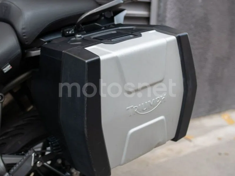 Triumph Tiger Explorer - Vista 22