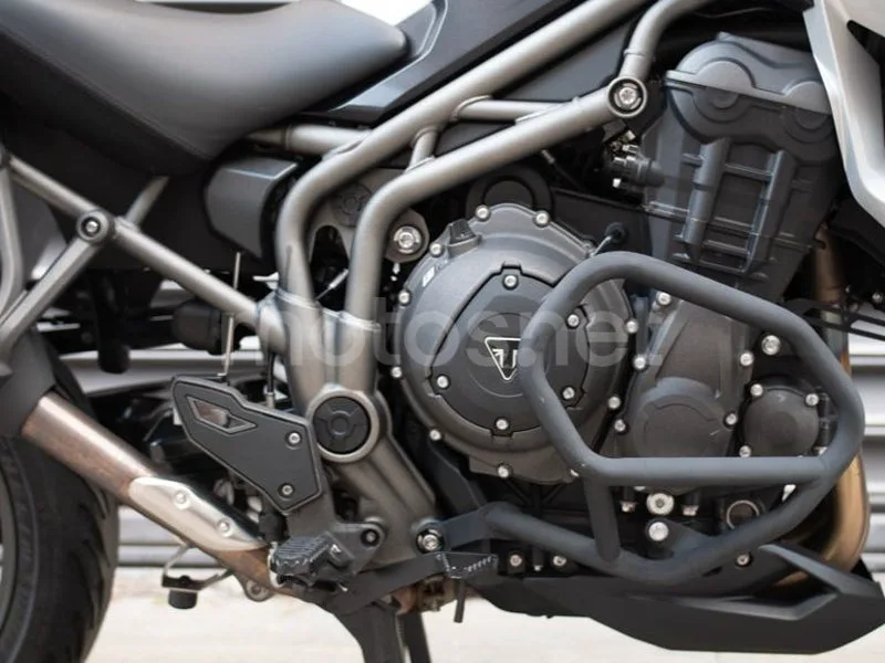 Triumph Tiger Explorer - Vista 5