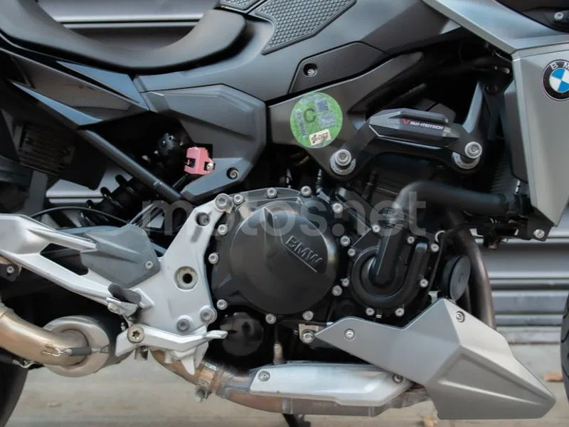 BMW F 900 R - Vista 5
