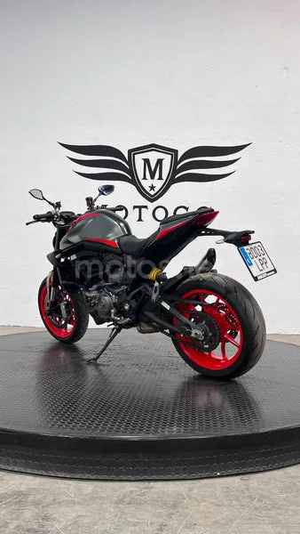 Ducati Monster - Vista 7