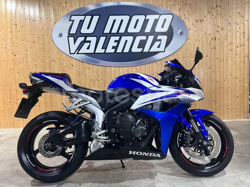 Honda CBR600RR 5500 € 2007 Valencia - 1