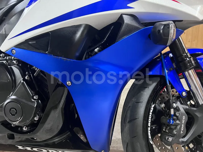 Honda CBR600RR - Vista 21