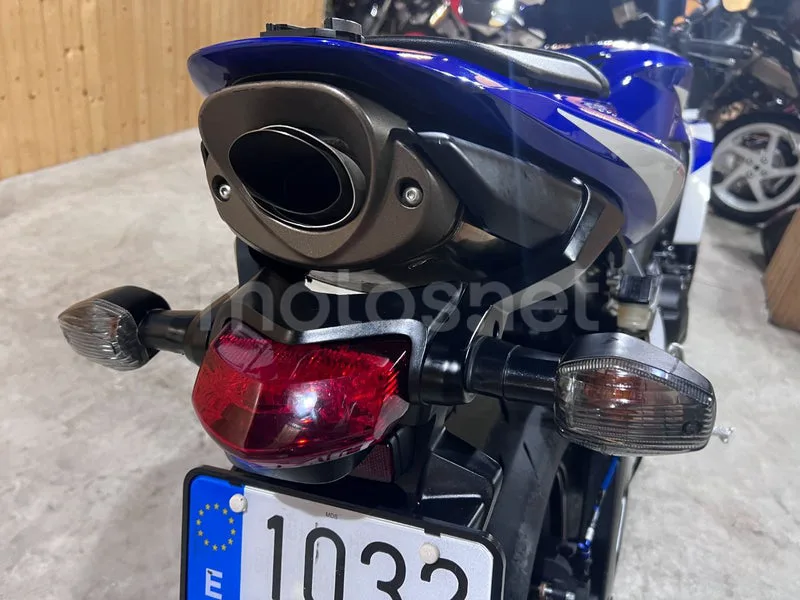 Honda CBR600RR - Vista 37