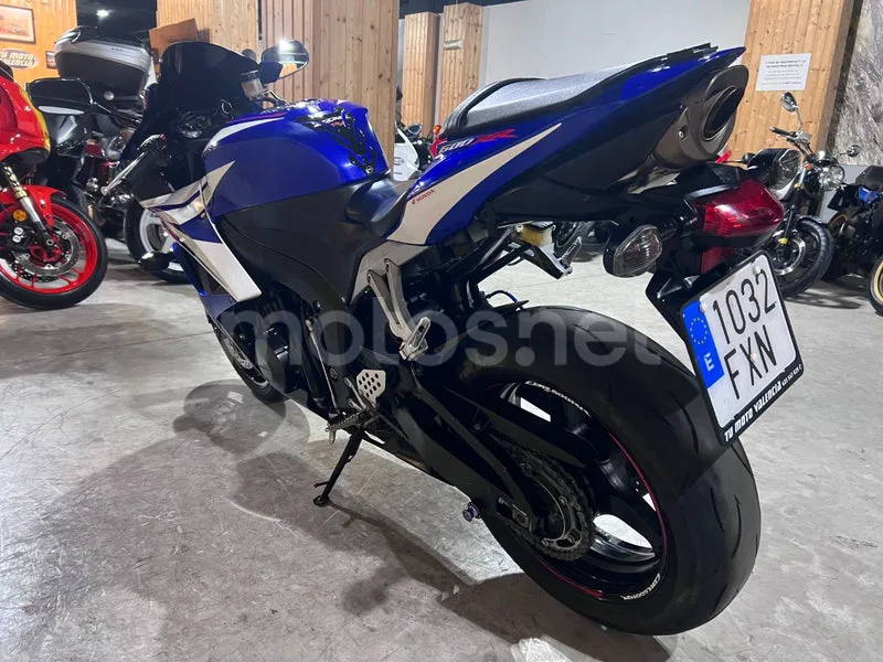 Honda CBR600RR - Vista 6