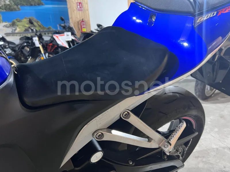 Honda CBR600RR - Vista 55