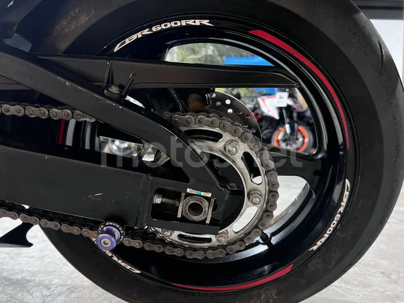 Honda CBR600RR - Vista 61
