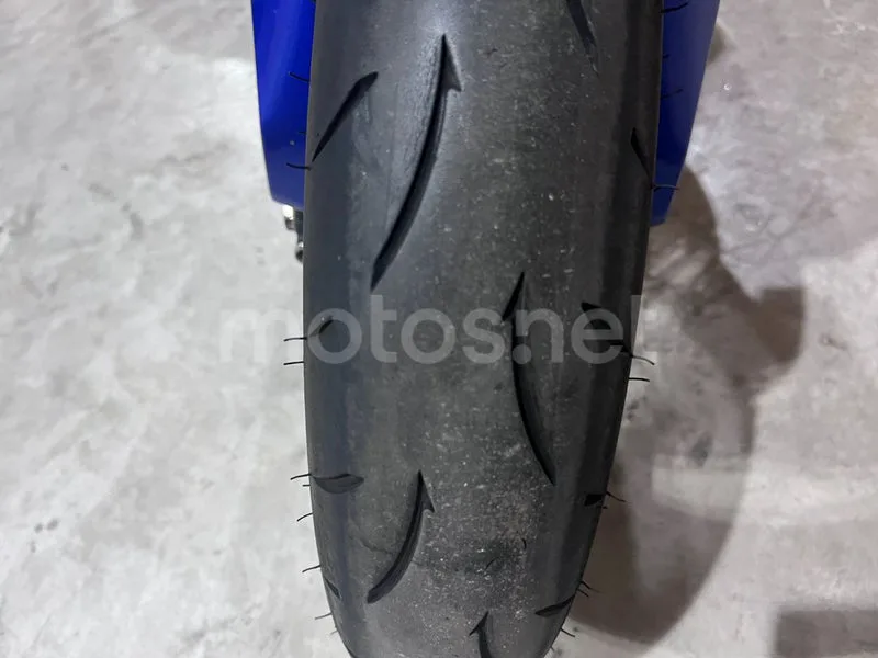 Honda CBR600RR - Vista 10