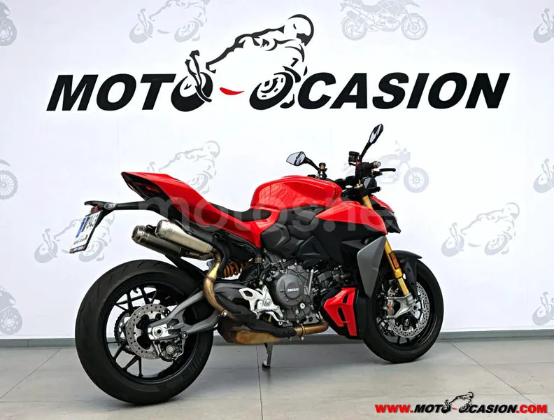 Ducati Streetfighter V2 - Vista 3