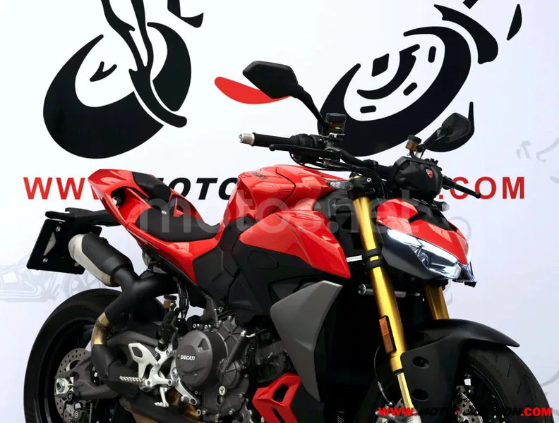 Ducati Streetfighter V2 - Vista 4