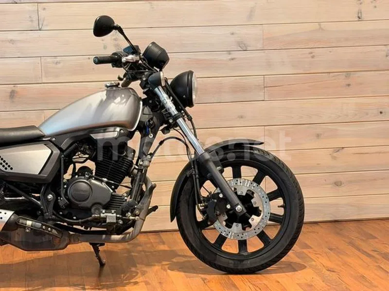 Keeway K-Light 125 - Vista 8