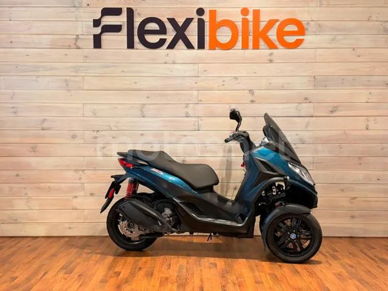 Piaggio MP3 - Vista 3