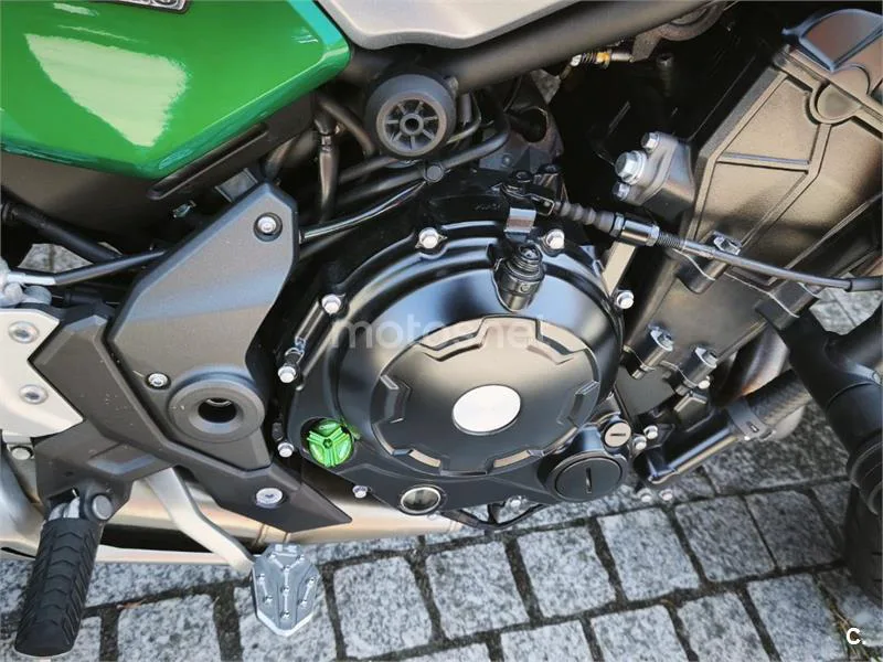 Kawasaki Z650 - Vista 10