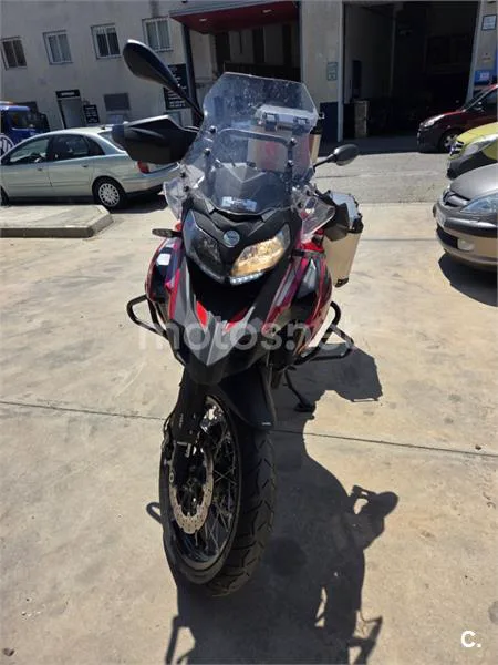 Benelli TRK 502 - Vista 15