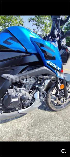 Suzuki GSX-S125 - Vista 12