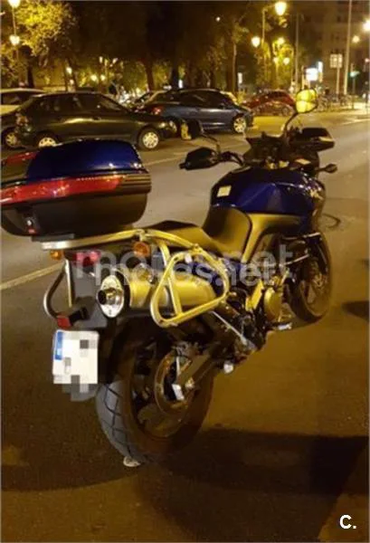 Suzuki V-Strom 650 - Vista 3