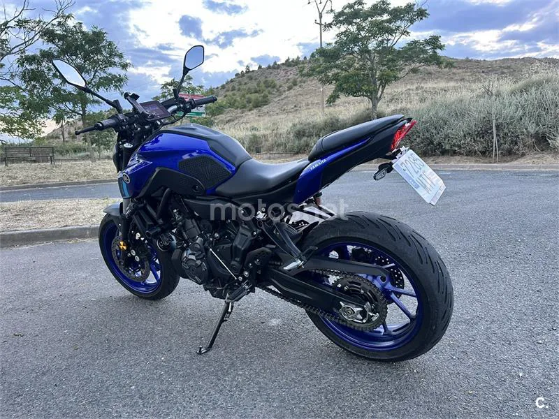 Yamaha MT-07 - Vista 6