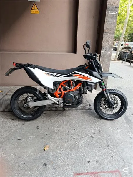 KTM 690 SMC R 8300 € 2019 Barcelona - 1