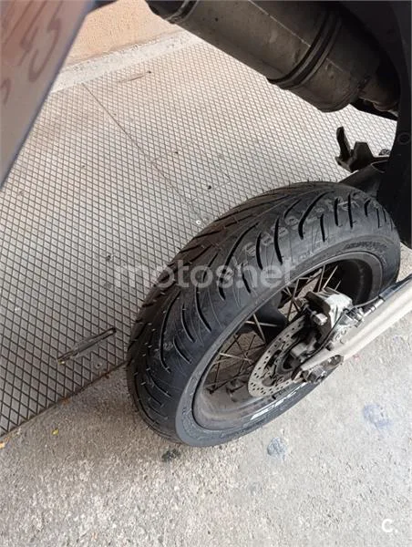 KTM 690 SMC R - Vista 8