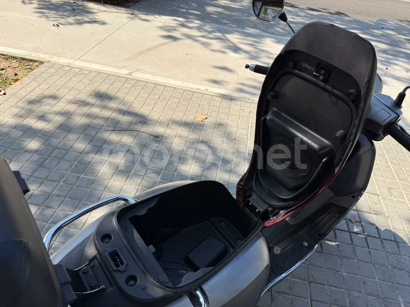 Kymco Like 125 - Vista 13