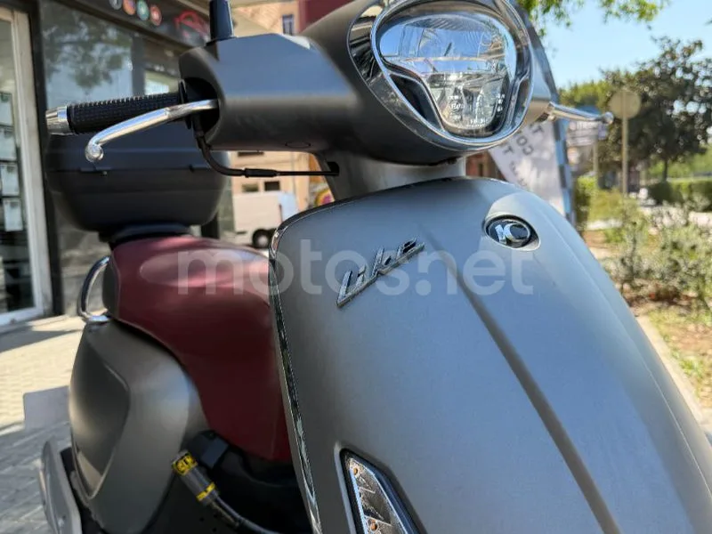 Kymco Like 125 - Vista 9
