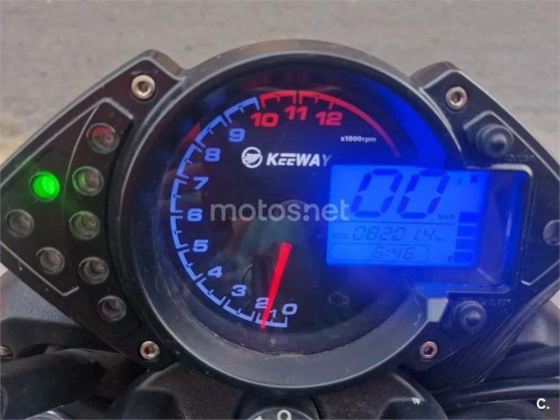 Keeway RKS 125 - Vista 6