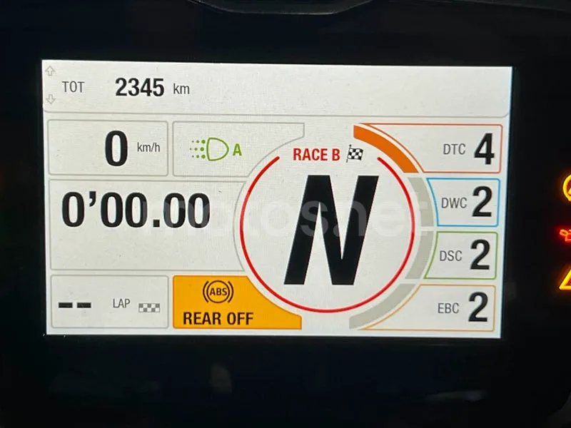 Ducati Panigale V4 - Vista 11