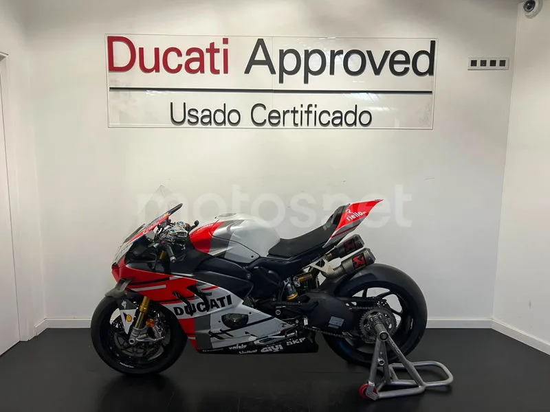 Ducati Panigale V4 - Vista 5