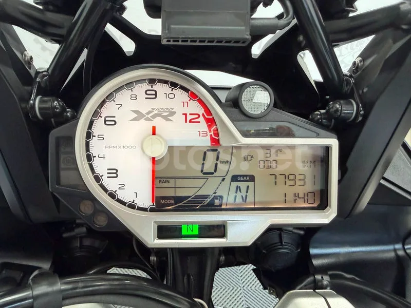 BMW S 1000 XR - Vista 13