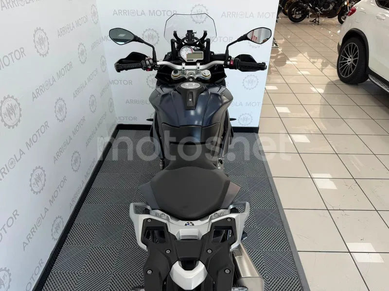BMW S 1000 XR - Vista 9