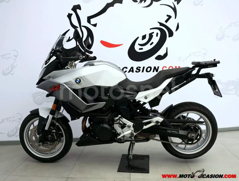 BMW F 900 XR - Vista 7