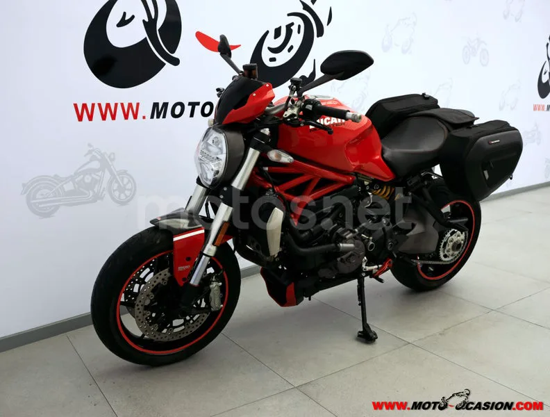 Ducati Monster 1200 - Vista 8