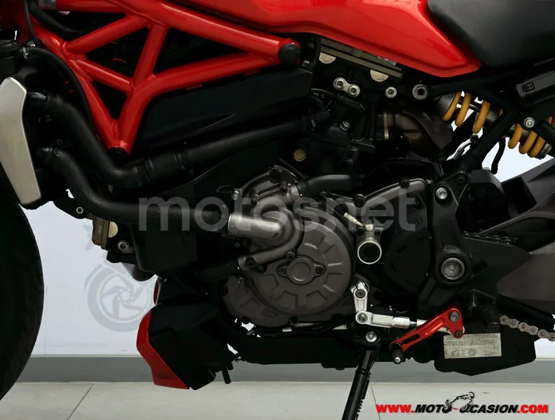 Ducati Monster 1200 - Vista 10