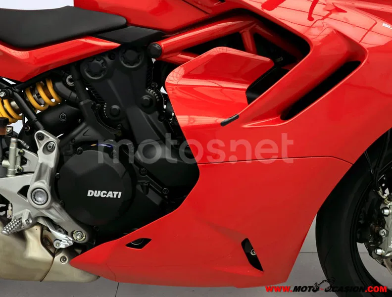 Ducati SuperSport - Vista 5