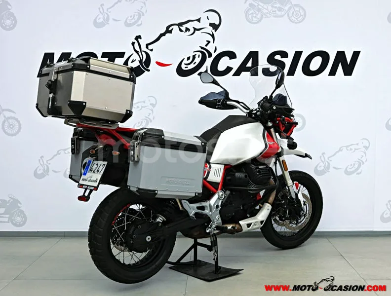 Moto Guzzi V85 TT - Vista 3