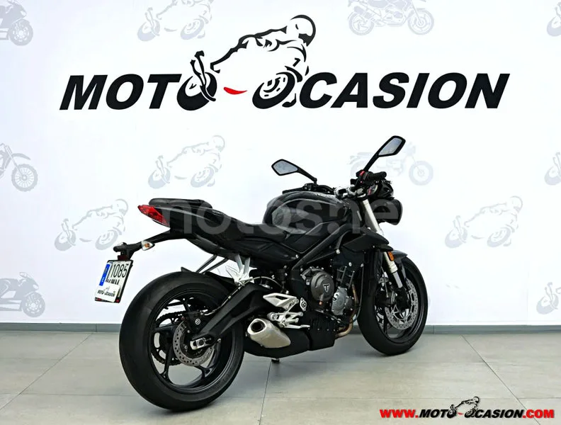 Triumph Street Triple - Vista 3