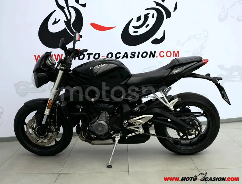 Triumph Street Triple - Vista 7