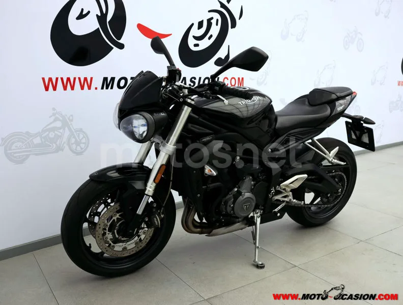 Triumph Street Triple - Vista 8