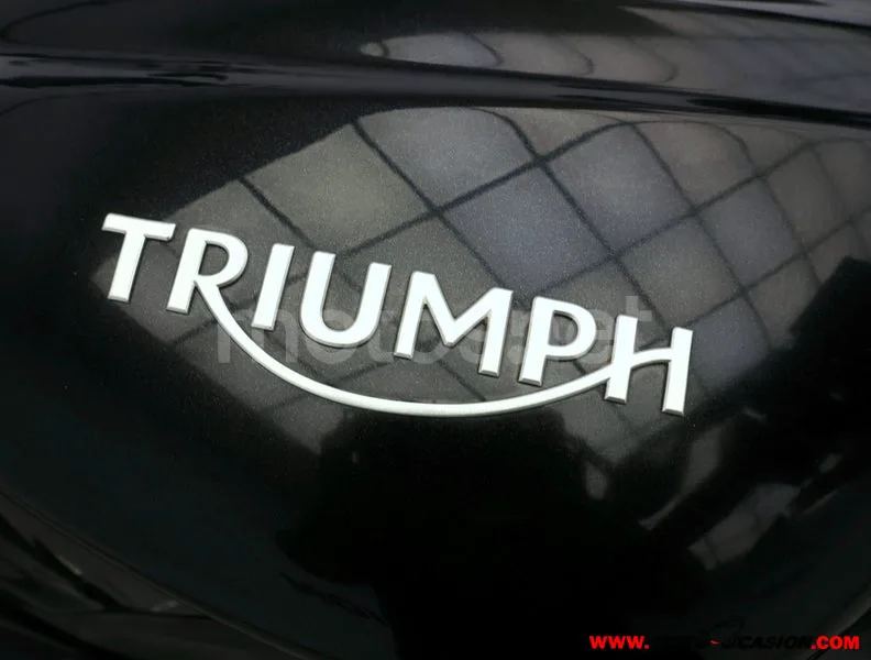 Triumph Street Triple - Vista 9