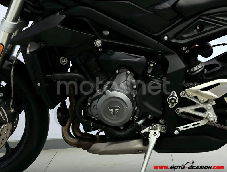 Triumph Street Triple - Vista 10