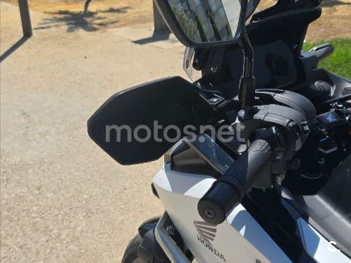 Honda NC750X - Vista 8