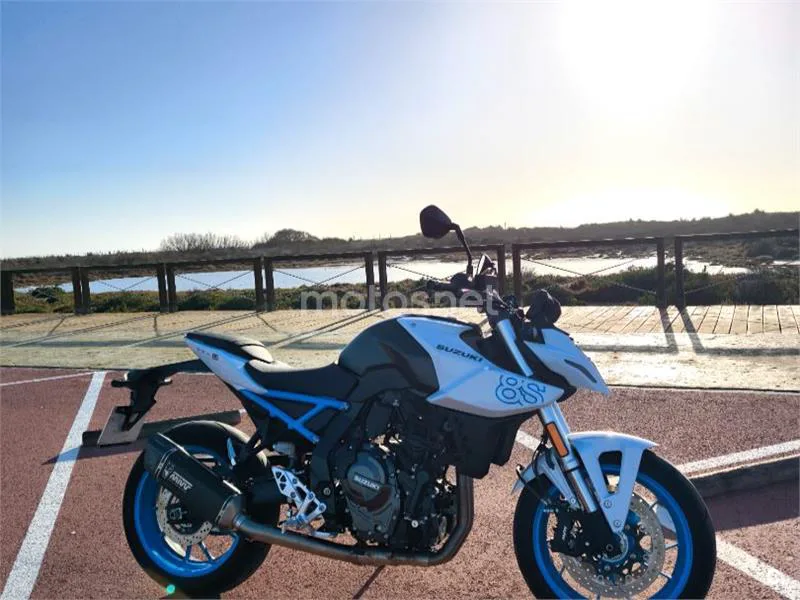 Suzuki GSX-8S 6800 € 2024 Cádiz - 1
