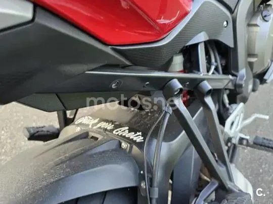 BMW S 1000 XR - Vista 8