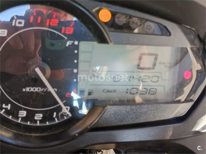 Kawasaki Z1000 SX - Vista 4