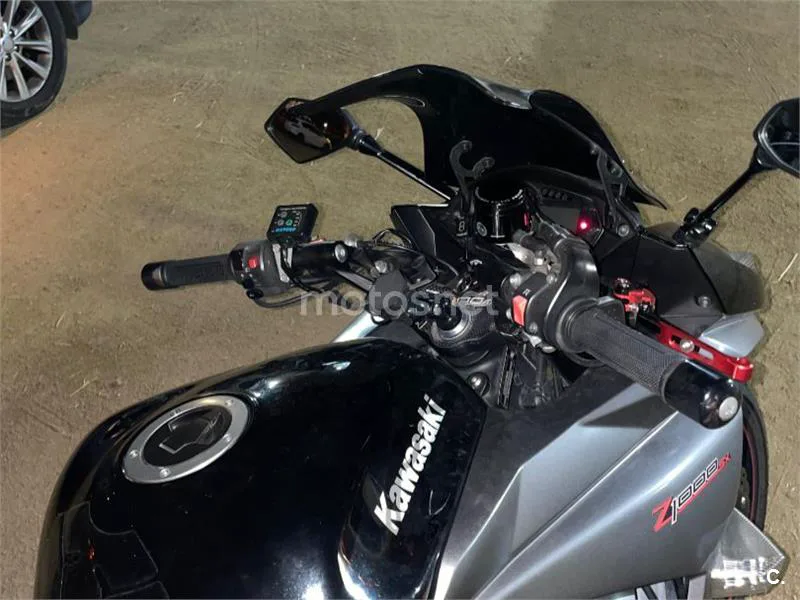 Kawasaki Z1000 SX - Vista 6