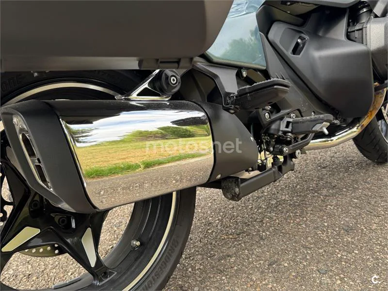 BMW R 1300 RT - Vista 3