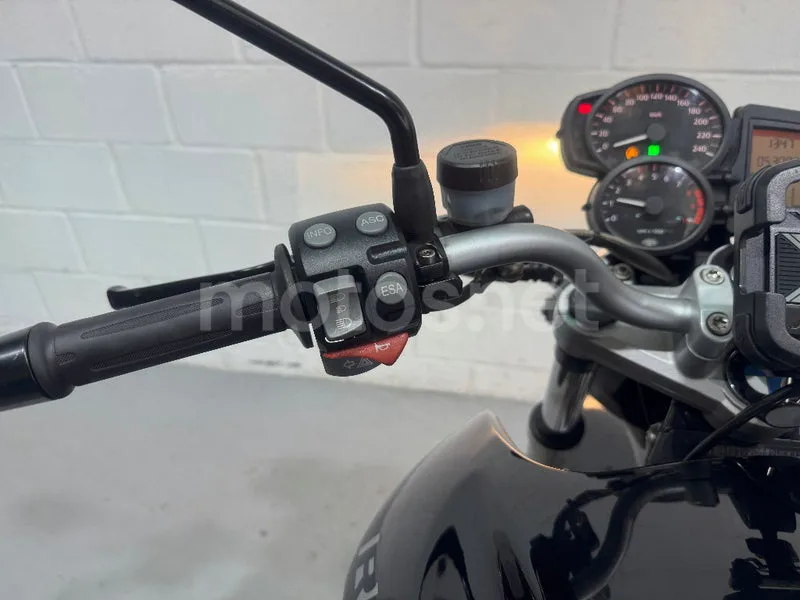 BMW R 1200 R - Vista 27