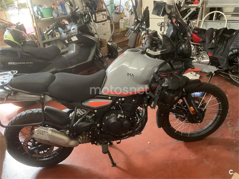 Royal Enfield Himalayan 410 4850 € 2024 Madrid - 1