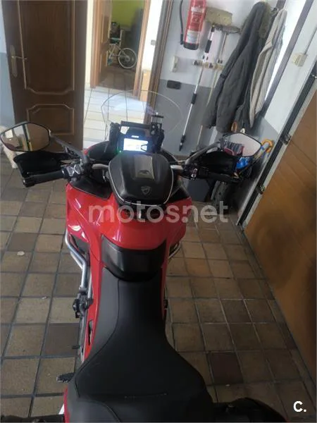 Ducati Multistrada - Vista 5